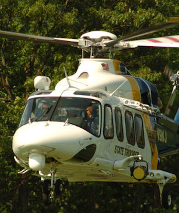 Gov. Chris Christie takes state helicopter to...