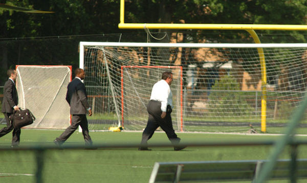 Gov. Chris Christie takes state helicopter to...