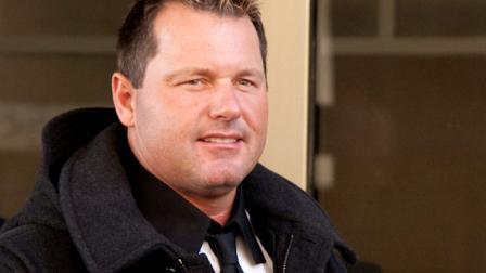 Former Major League Baseball pitcher Roger Clemens leaves the federal court in Washington, Wednesday, Feb. 2, 2011. (AP Photo/Evan Vucci)