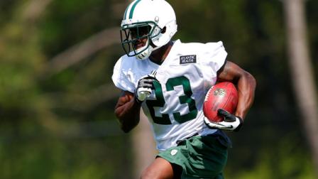 New York Jets running back Mike Goodson (23) runs during NFL football practice in Florham Park, N.J., Thursday, May 30, 2013. (AP Photo/Rich Schultz)