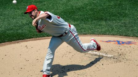 Philadelphia Phillies starting pitcher Cliff Lee delivers against the New York Mets in the first inning during their baseball game at Citi Field in New York, Wednesday, July 4, 2012. (AP Photo/Kathy Willens)