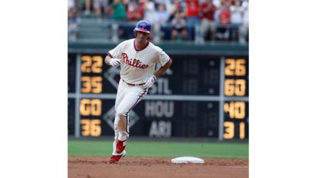 Philadelphia Phillies starting pitcher Cole Hamels runs the bases after hitting a solo home run against the San Francisco Giants in the third inning of a baseball game, Saturday, July 21, 2012, in Philadelphia. (AP Photo/H. Rumph Jr)