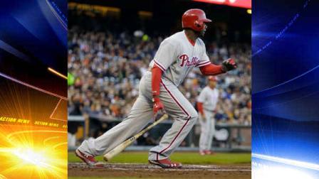 Philadelphia Phillies Ryan Howard drops his bat after hitting an RBI single off San Francisco Giants Tim Lincecum in the first inning of a baseball game Tuesday, May 7, 2013, in San Francisco. (AP Photo/Ben Margot)