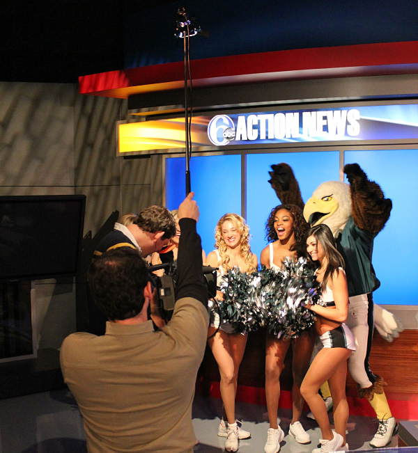 Swoop and Eagles Cheerleaders at 6abc
