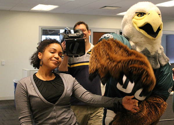 Swoop and Eagles Cheerleaders at 6abc
