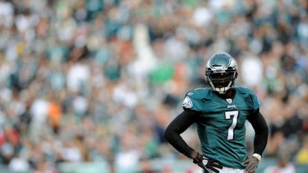 Philadelphia Eagles Michael Vick looks to the sideline in the first half of an NFL football game against the Arizona Cardinals, Sunday, Nov. 13, 2011, in Philadelphia. (AP Photo/Michael Perez)