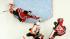 Philadelphia Flyers Wayne Simmonds (17) scores...