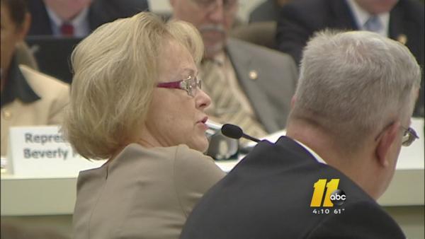 North Carolina lawmakers scrutinize DHHS operations