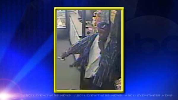 Suspects sought in triple murder and robbery in Farmville