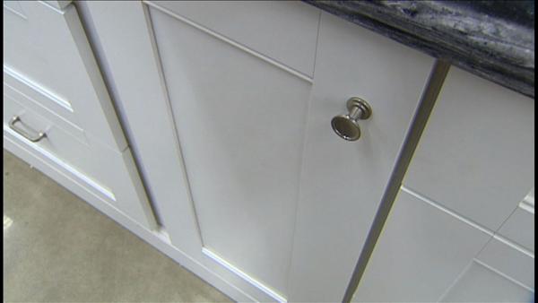 Complete Episode: DIY Cabinets