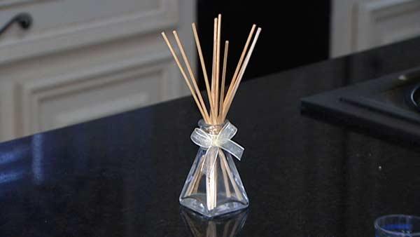 DIY Air Fresheners | Deals | The Live Well Network