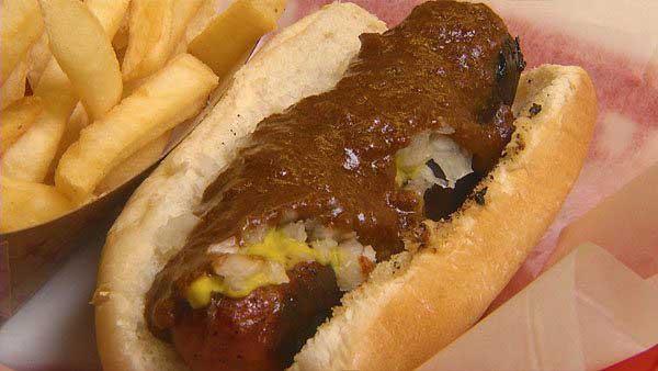 Classic Chili Dog