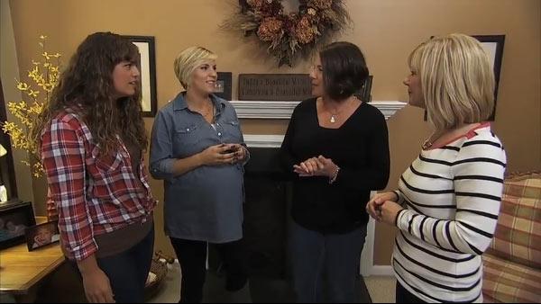 Designers Plan a Double Holiday Room Makeover
