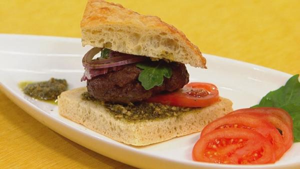 Complete Episode: The Burger Beat