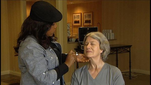 Makeup Tricks to Look Younger