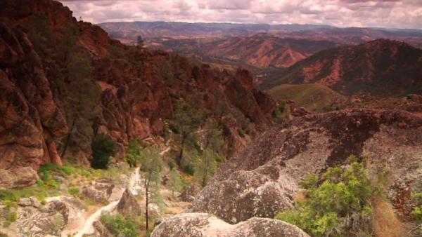 Complete Episode: Exploring the Pinnacles in California