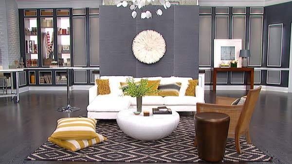 Adding Bold Touches to a Neutral Space
