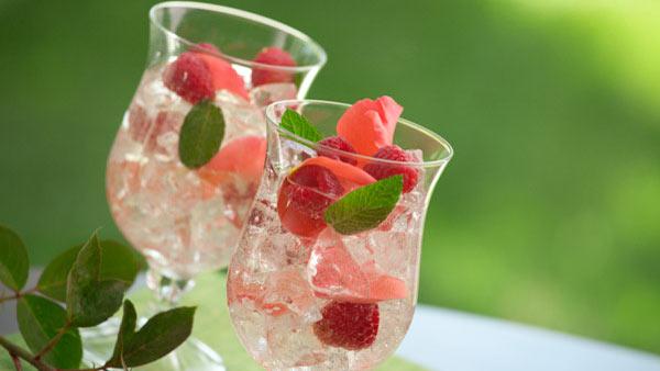 Fun Cocktail Party Tips