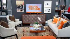 Think one space cant accommodate sports-watching, entertaining and everyday living? Think again. Here we show you how to strike a balancing, blending masculine and feminine touches.