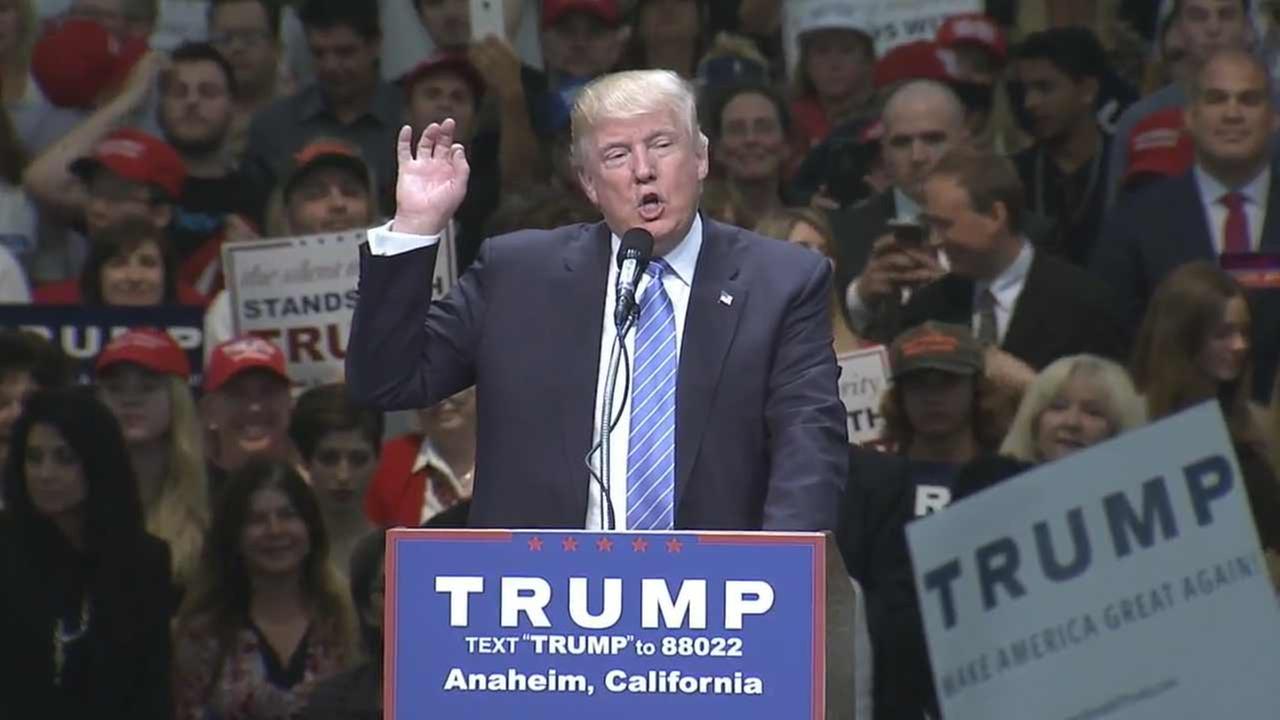 Donald Trump holds campaign rally at Anaheim Convention Center | abc7.com