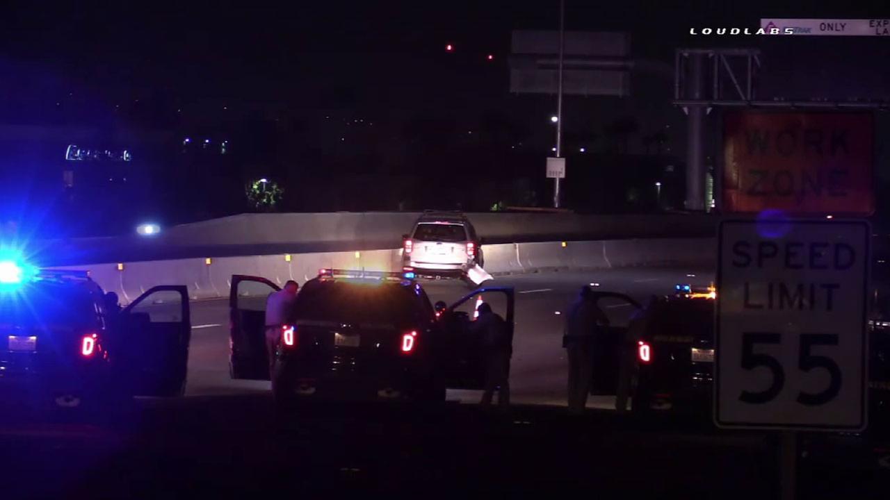 Suspect taken into custody after hours-long standoff on 91 Fwy in ...