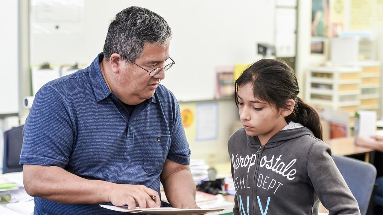 Lane's 30-year Veteran Teacher Still Brings a Fresh Perspective | abc30.com