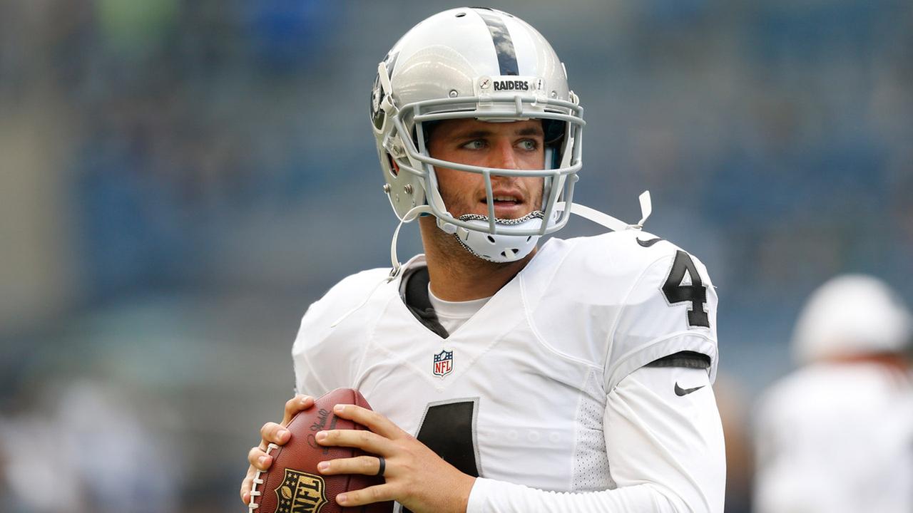 Derek Carr reveals baby number 2 on Instagram | abc30.com