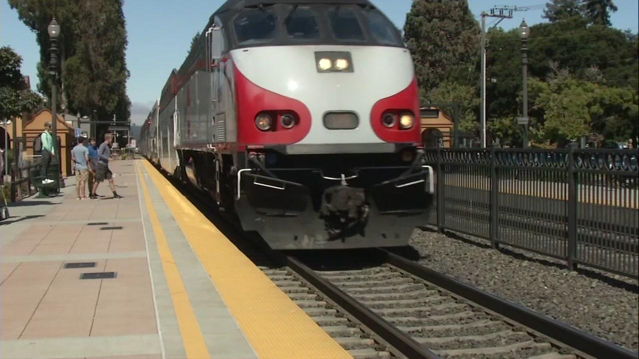 Caltrain apologizing following another collision with car | abc7news.com