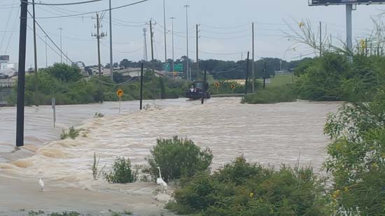 Slow-moving storm drenches Baytown | abc13.com