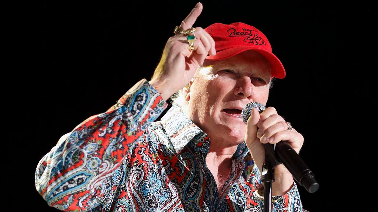 Beach Boys' Mike Love talks encounter with Charles Manson | abc13.com