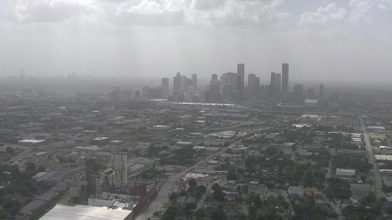 IT'S HERE: Heavy African dust has arrived in Houston and it could ...