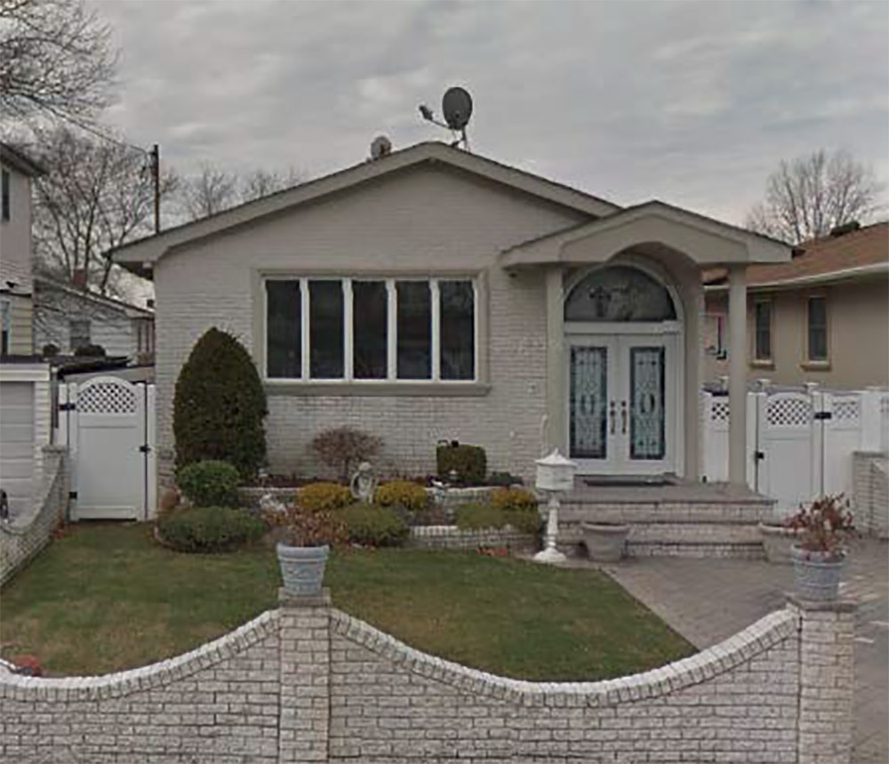 <div class='meta'><div class='origin-logo' data-origin='none'></div><span class='caption-text' data-credit='Court records'>157-50th Street, Howard Beach, New York | Giallanzo's old house</span></div>