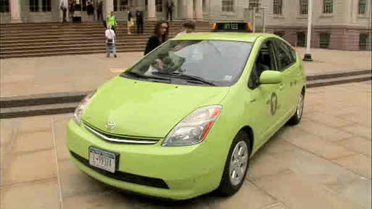 New York City transportation officials laud success of green taxi ...