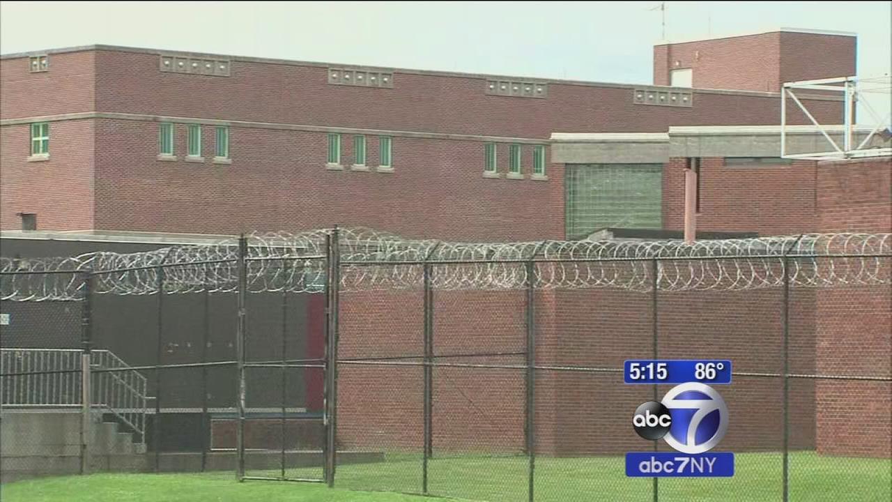 Wife charged with passing drugs to husband at Westchester County Jail ...