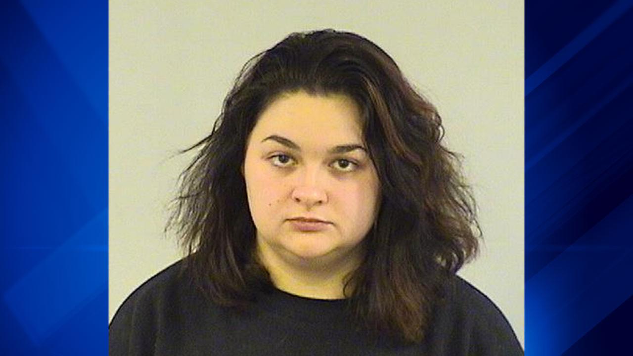 Gurnee woman accused of having sexual relationship with 15-year-old boy ...