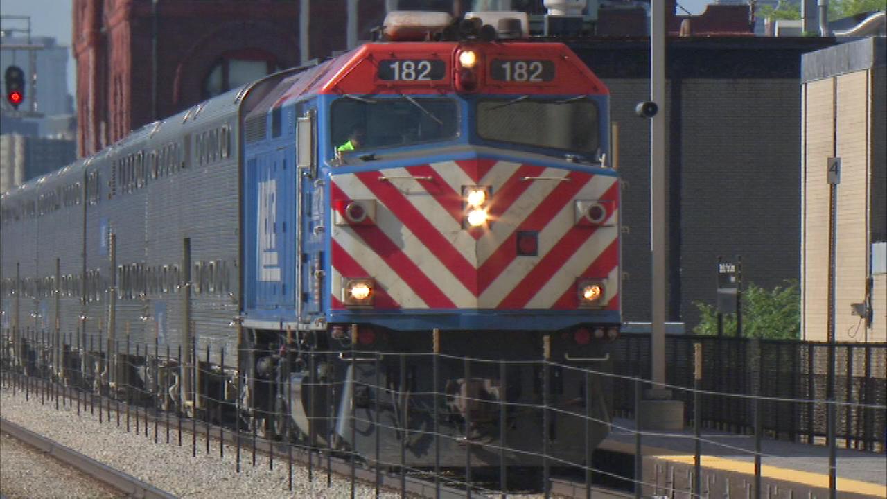 New Metra BNSF schedule starts Monday | abc7chicago.com