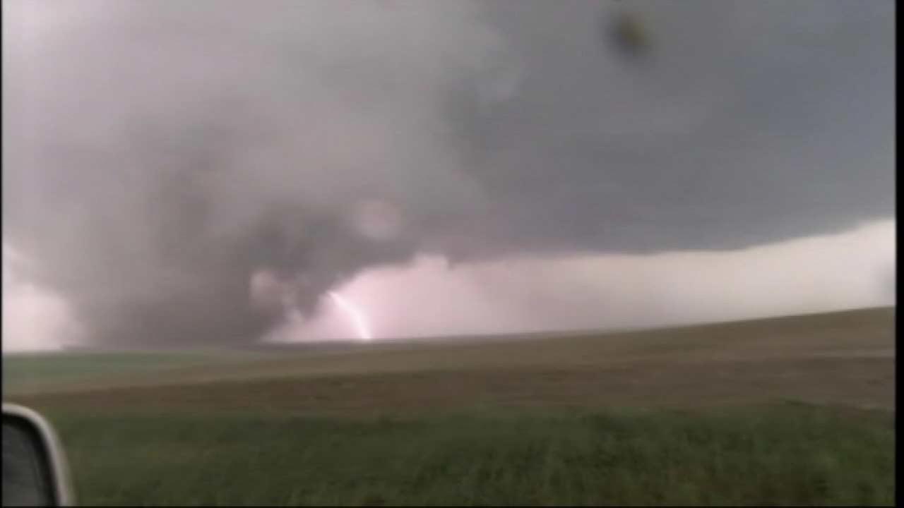 Twin tornadoes rip through Pilger, Nebraska | KABC7 Photos and ...