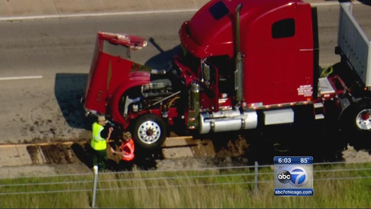 4 dead in I-55 crash at Arsenal near Channahon caused by speed truck ...