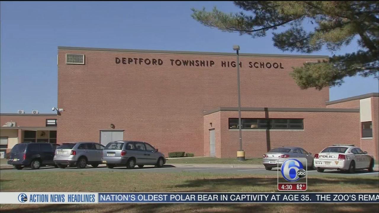 Bed bug problem at Deptford High School | 6abc.com