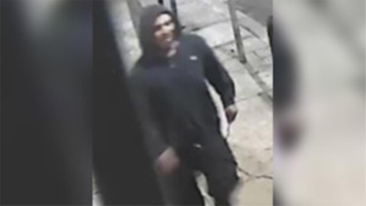 Police: Suspect wanted for snatching bag in Northern Liberties | 6abc.com