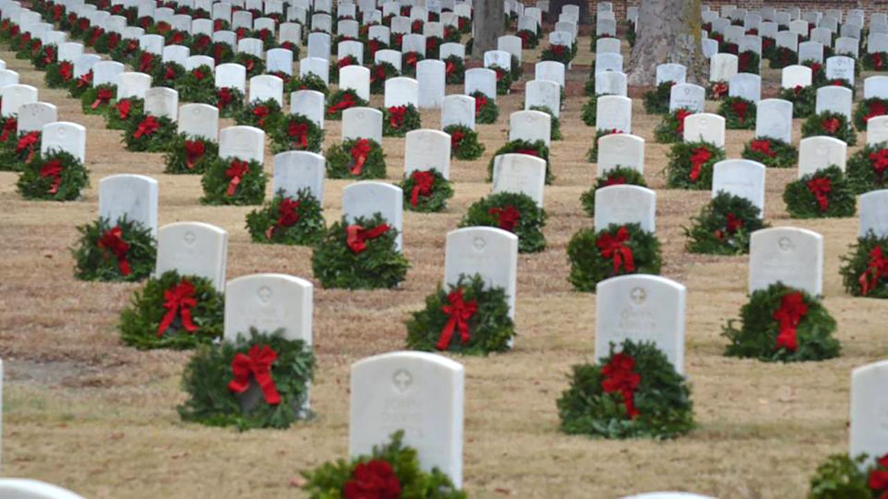 Group needs help gathering wreaths for veterans' graves | abc11.com